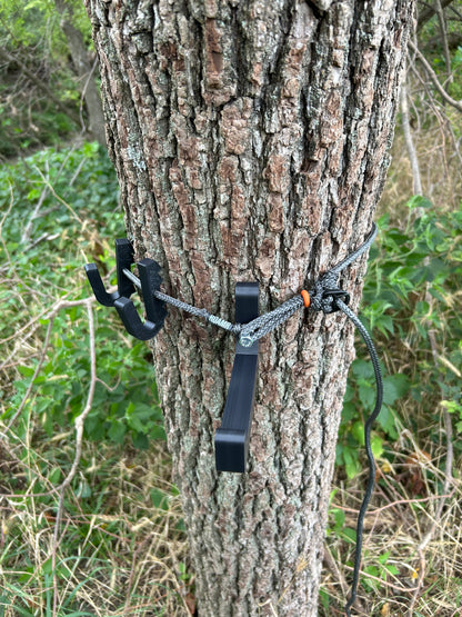 Featherweight Bow Hanger